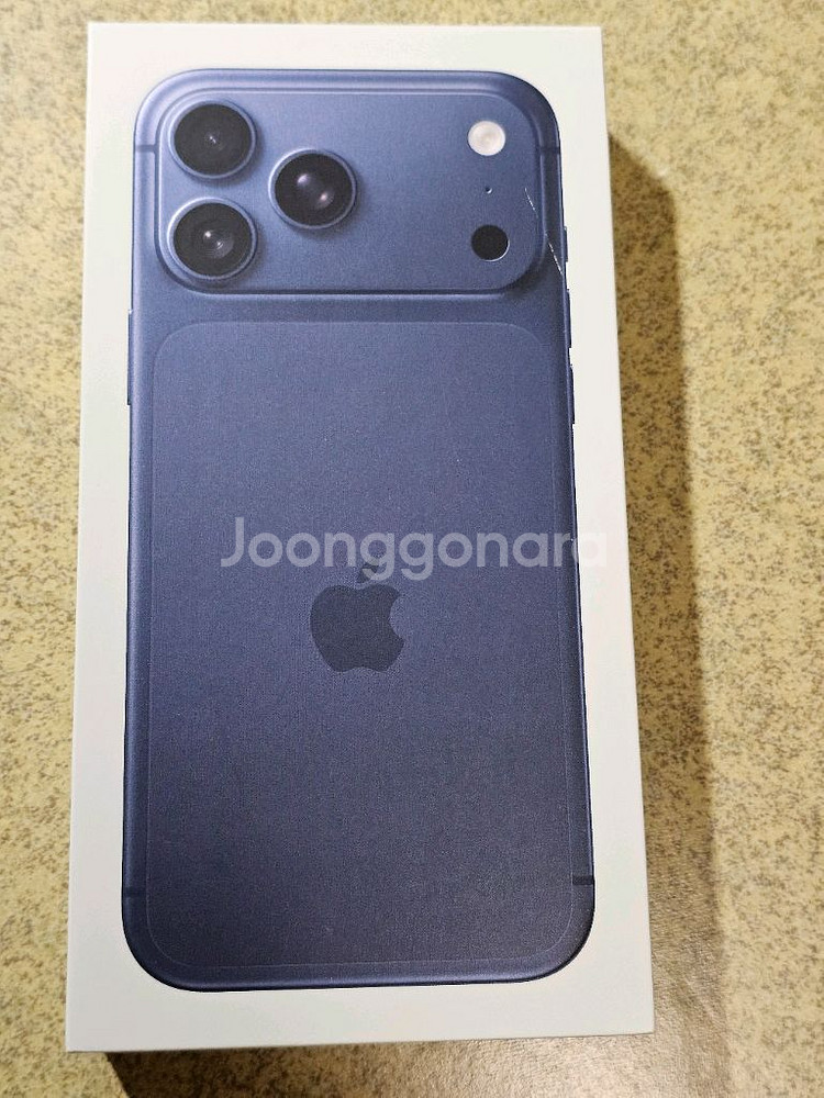 아이폰17 Pro Max 딥블루 1TB 자급제 미개봉--0