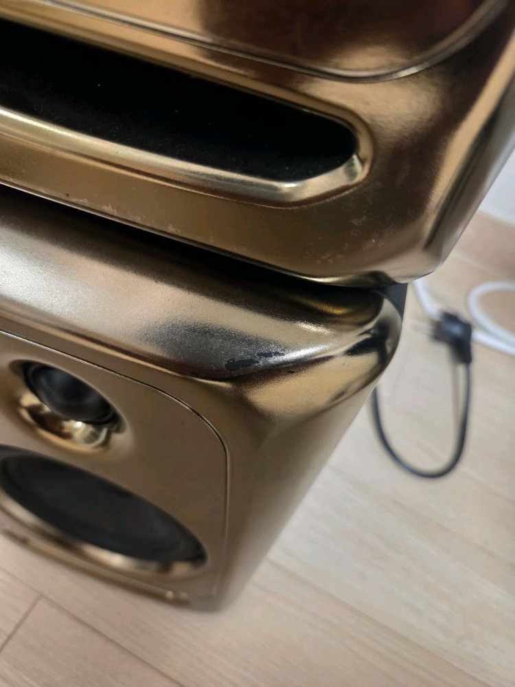 KRK Rokit5 G3 Gold Edition 이미지