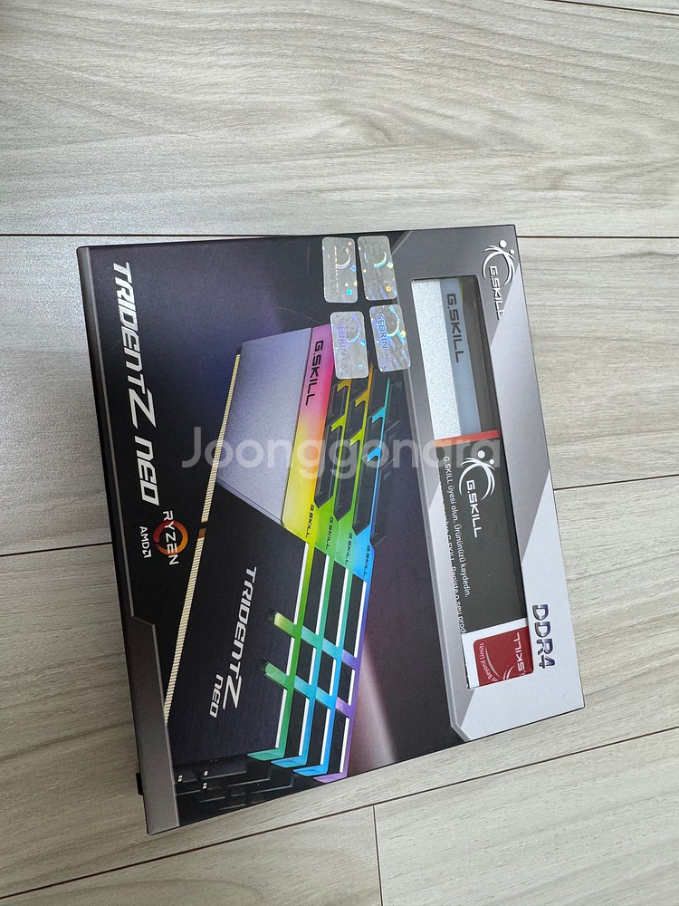 ddr4 3200 cl14 32gb (8*4) 쿼드킷--1