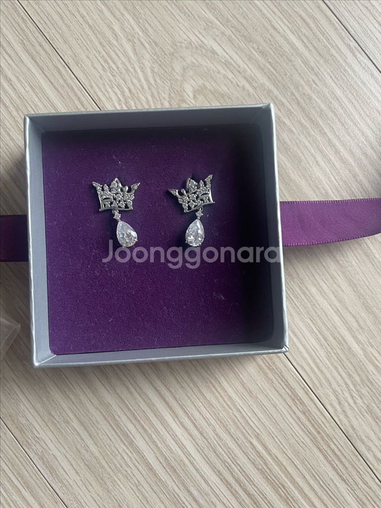 제이에스티나귀걸이--0