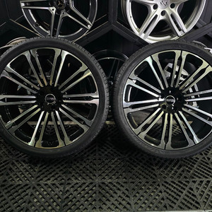 레인지로버 보그 신형 스타일 22인치 신품휠타이어