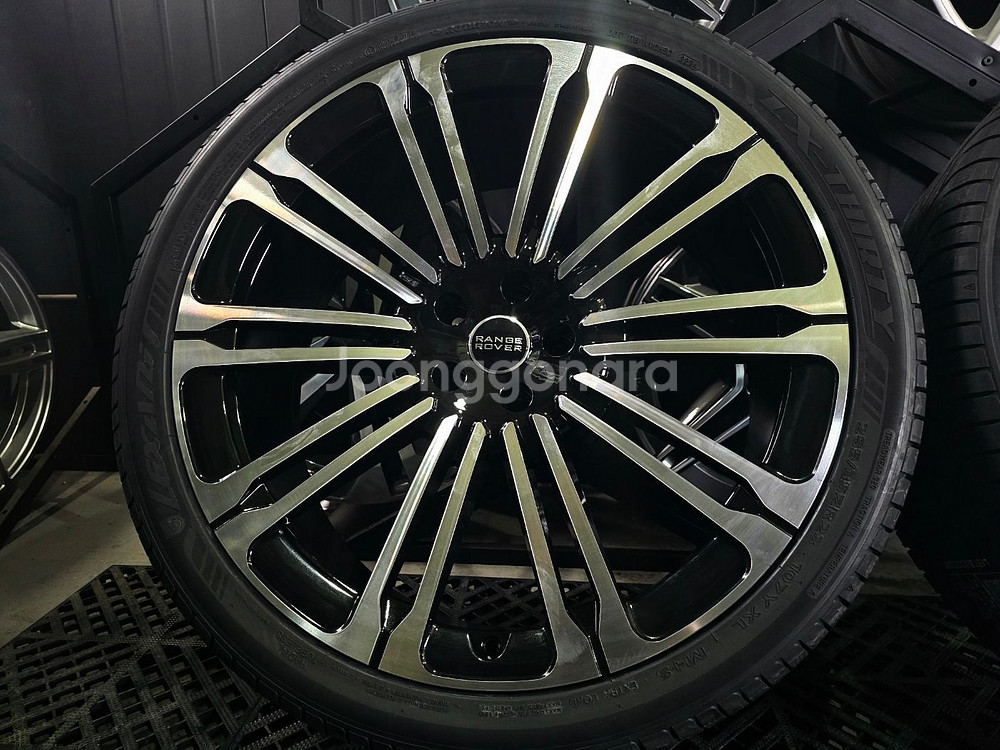 레인지로버 보그 신형 스타일 22인치 신품휠타이어--1