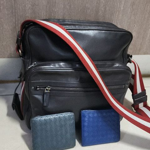 발리 BALLY 가죽 크로스백