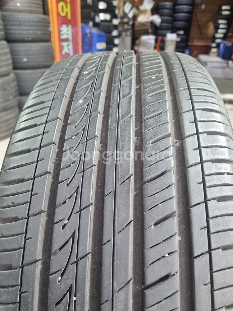 중고타이어 225 45 18인치 245 40 18인치--4
