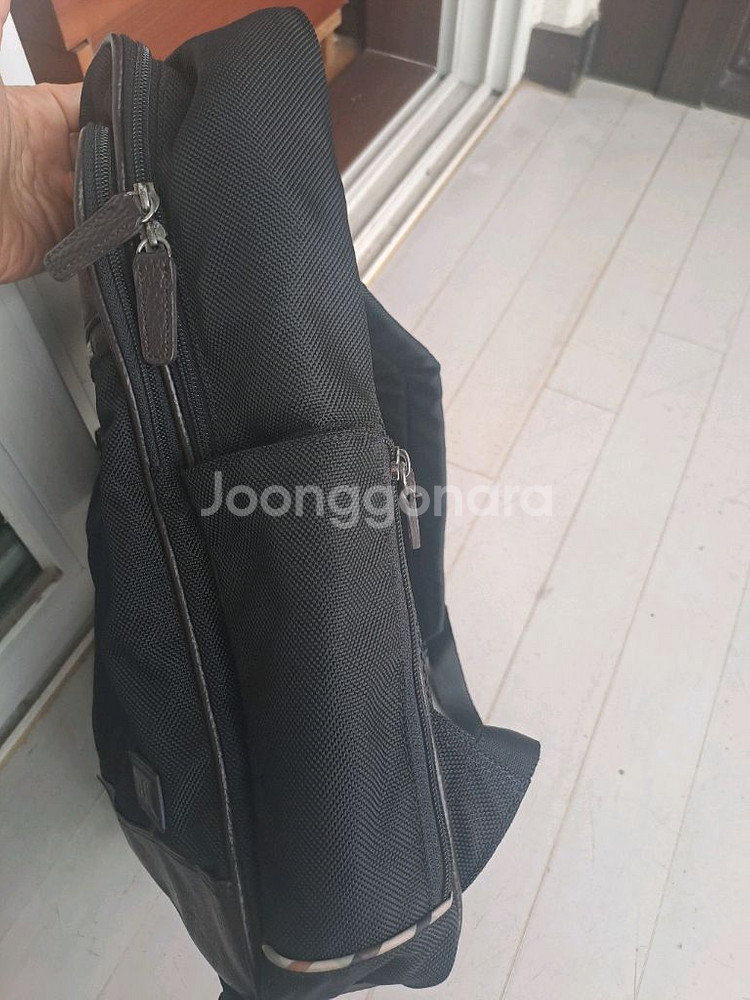 닥스 블랙 백팩--2