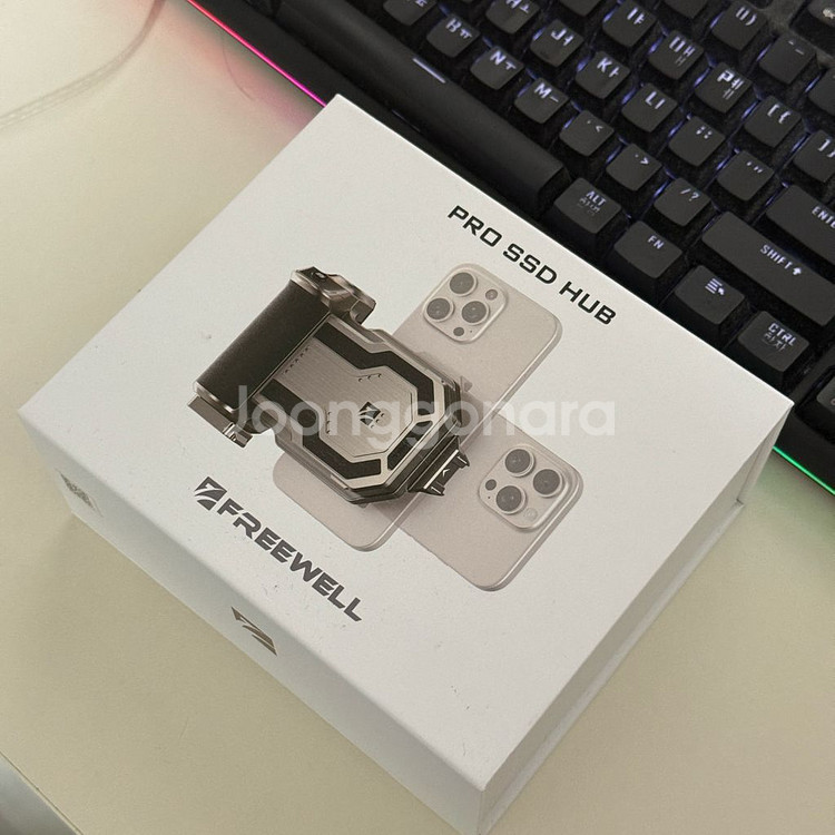 Freewell ssd hub + ssd 2tb--0