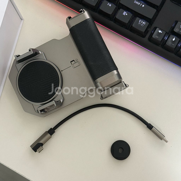 Freewell ssd hub + ssd 2tb--4