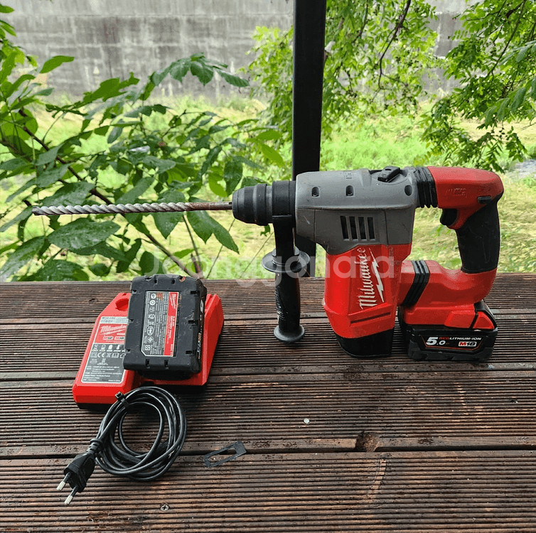 밀워키 M18 CHP 충전 로터리 해머드릴--0