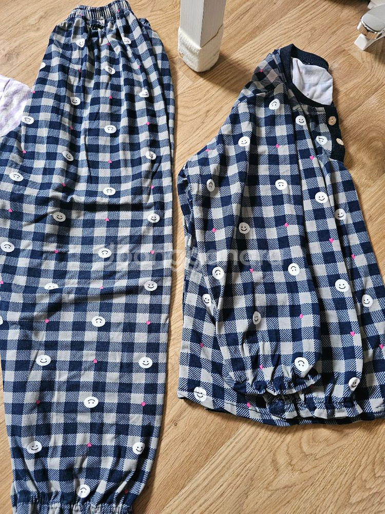140~150사이즈 여아 실내복. 잠옷.--1
