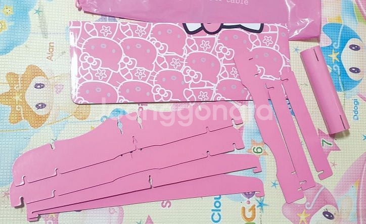 조립식 헬로키티 페이퍼 테이블--1