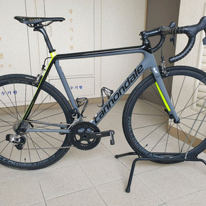 캐논데일 슈퍼식스 에보 하이모듈