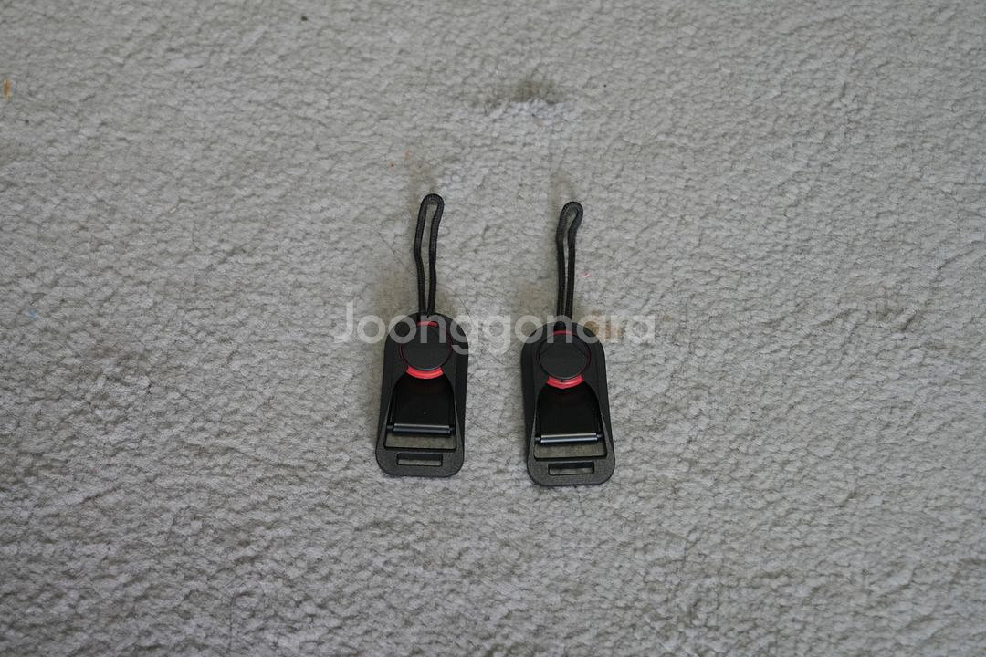 카메라 퀵릴리즈 버클 커넥터를 7천원에 판매--2