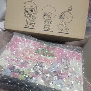 라부부 테이스티 마카롱 페이스 인형 시리즈(1BOX)