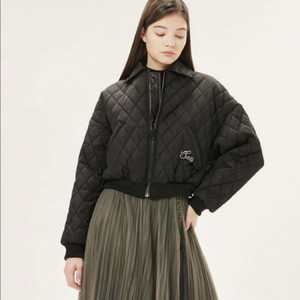 타임 로고 퀼팅 점퍼