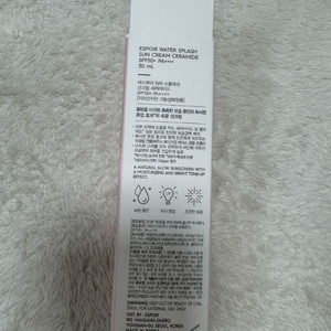 에스쁘아 워터 스플래쉬 선크림 30ml(새상품)