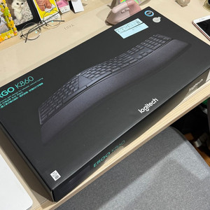로지텍 인체공학 에르고 키보드 ERGO K860