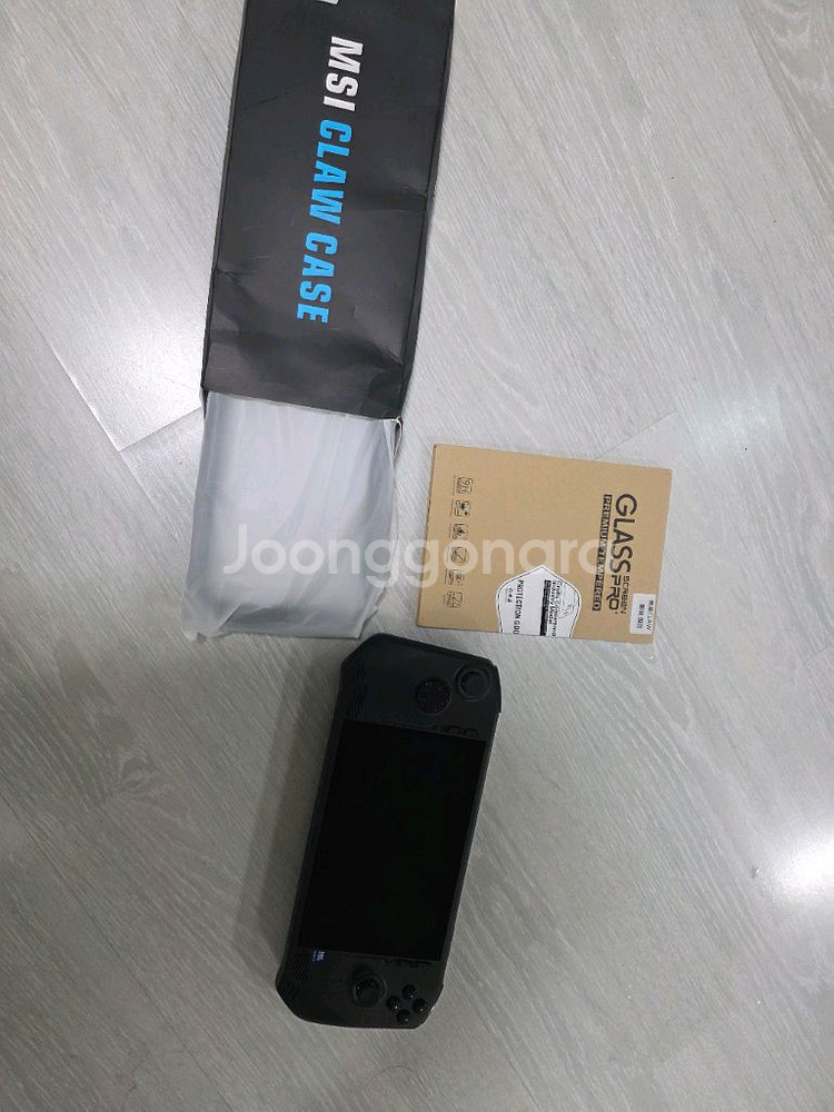 umpc MSI 클로 u5+외장500기가 팝니다--0