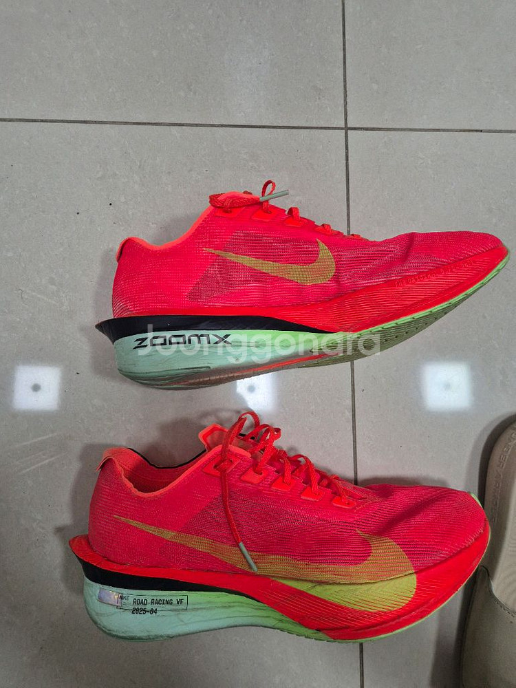 나이키 베이퍼플라이4 285mm--1