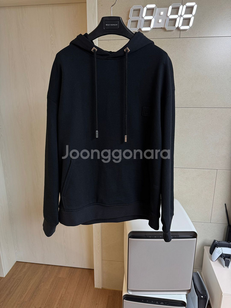 [새제품] 우영미 23fw 깃털 백로고후드 48--1