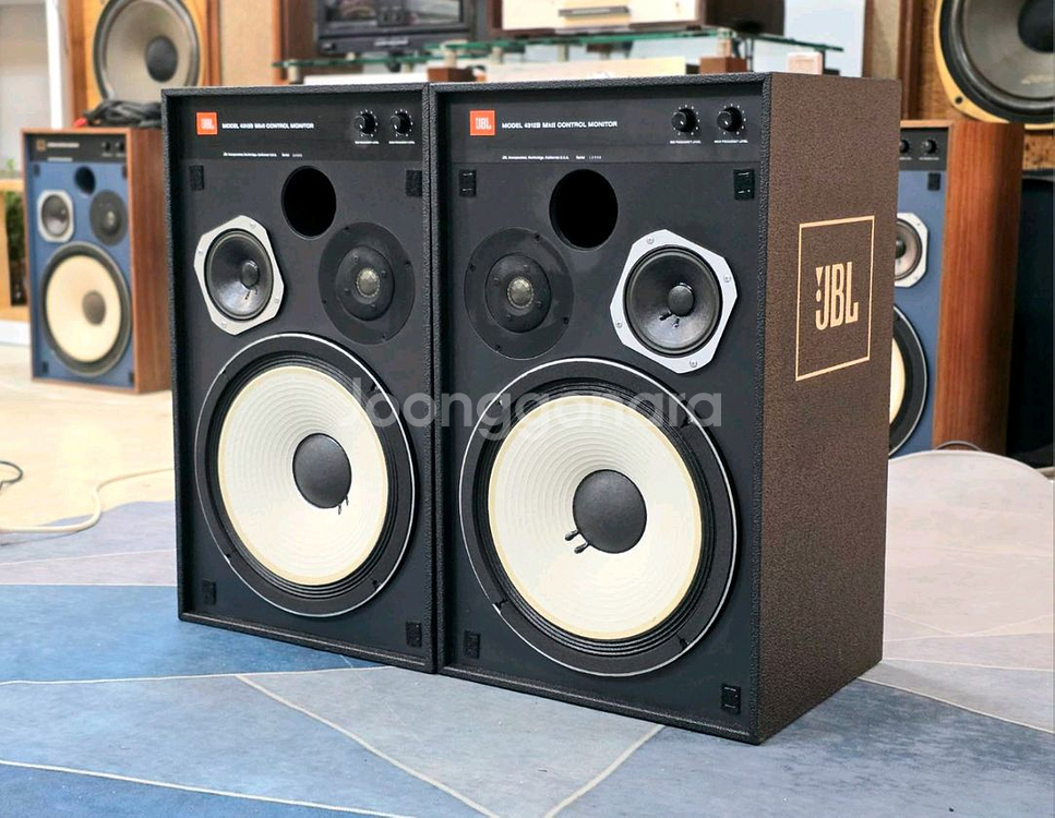 JBL 4312B MKII 고급형 모니터 스피커ㅡ신동품--3