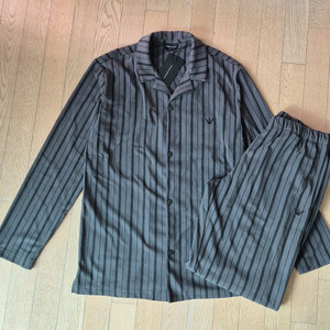 아르마니 남성 스트라이프 벨루어 파자마 세트 100