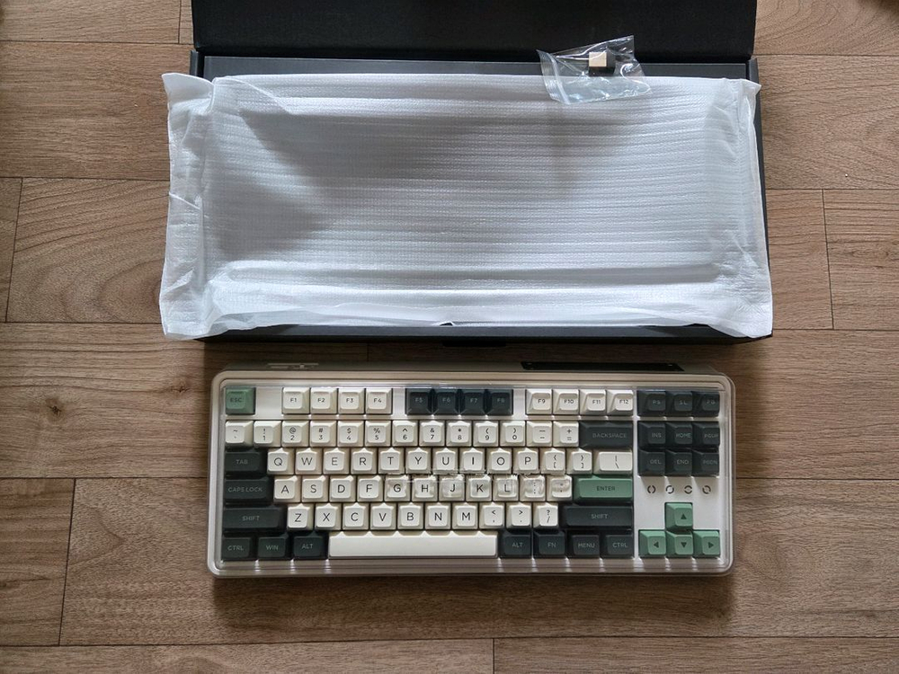 FL-ESPORTS CMK87 유무선 키보드팝니다--0