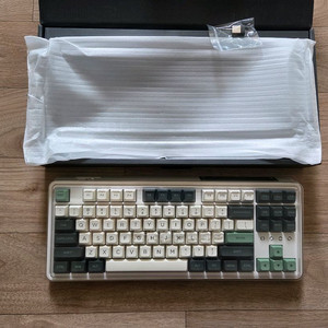 FL-ESPORTS CMK87 유무선 키보드팝니다