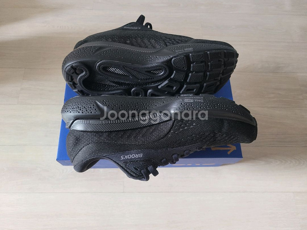 브룩스 아드레날린 GTS24 D 런닝화 230--3