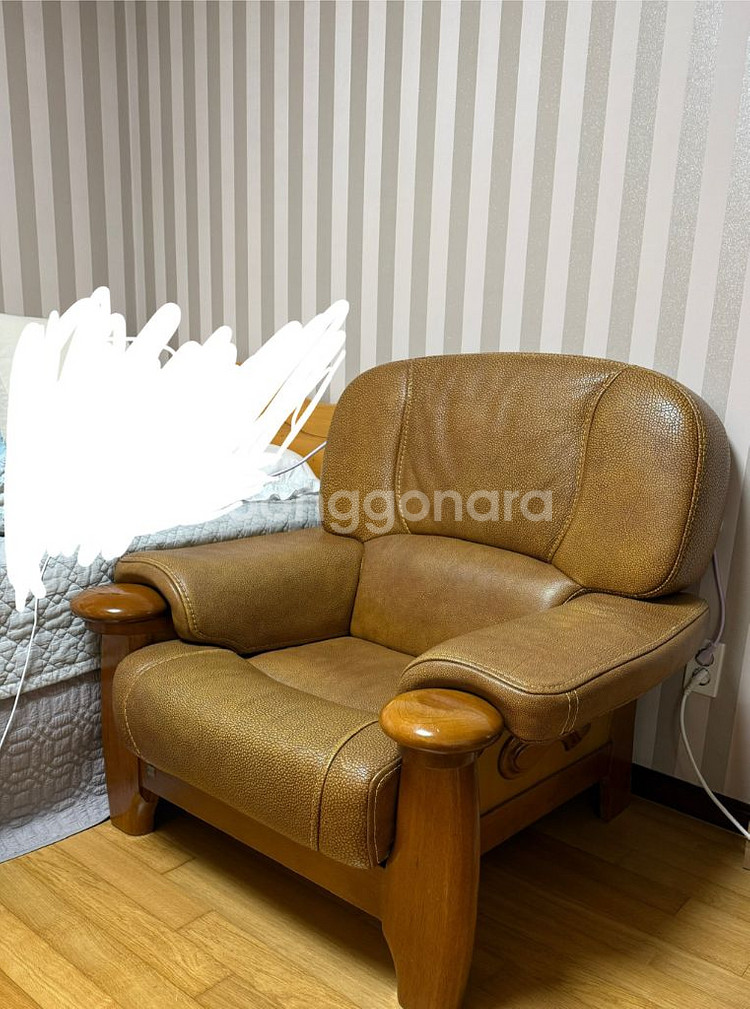 통 가죽 빈티지 1인용 의자 쇼파--1