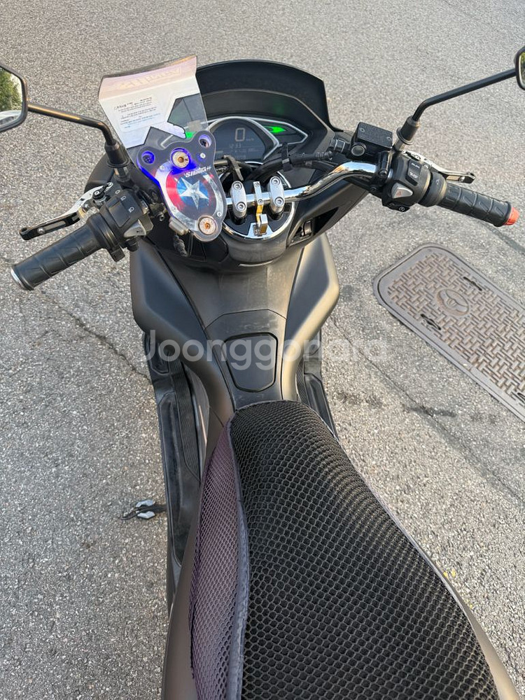 PCX125 20년식 8만키로--8