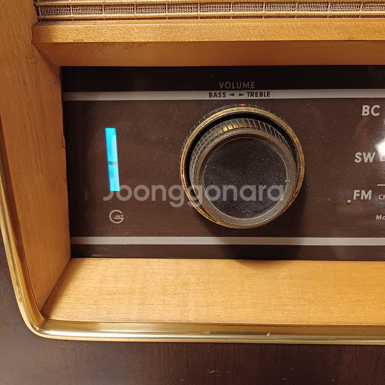 그룬딕 진공관 라디오 2540U (AUX가능)--1