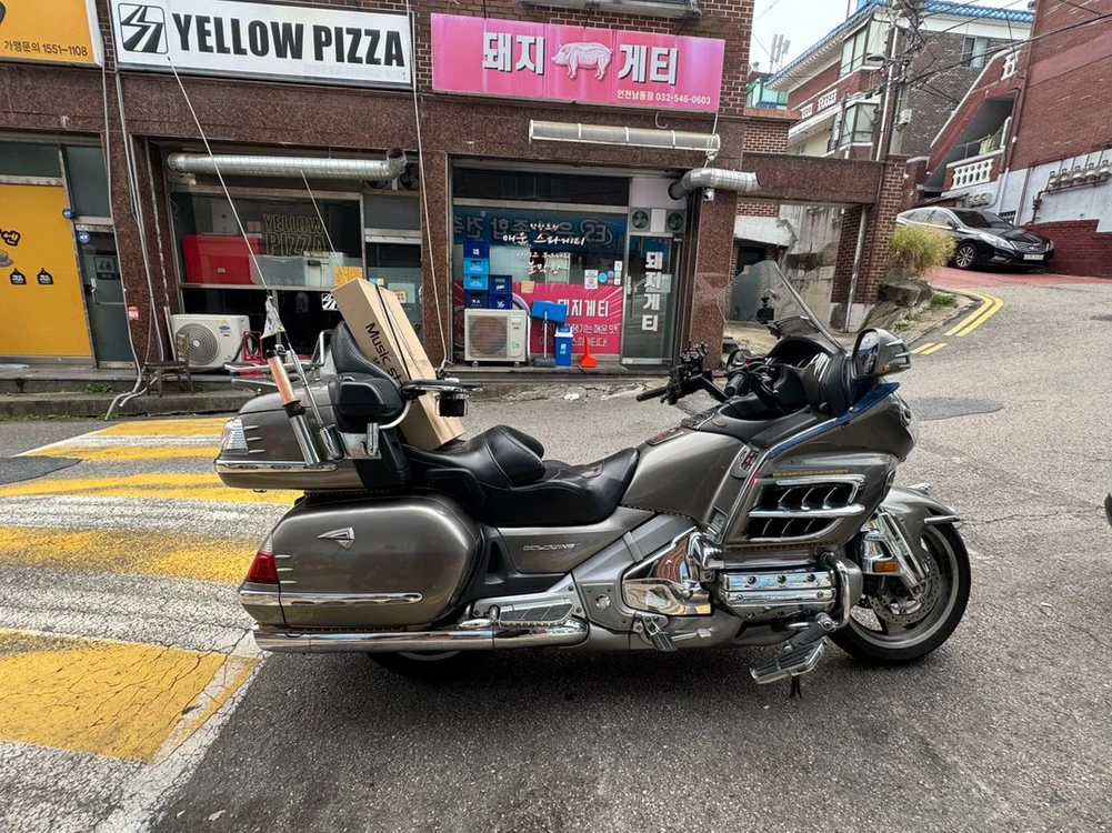 골드윙 1800 이미지