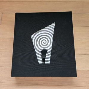 팀버튼 전시회 한정판 아트북 THE ART OF TIM