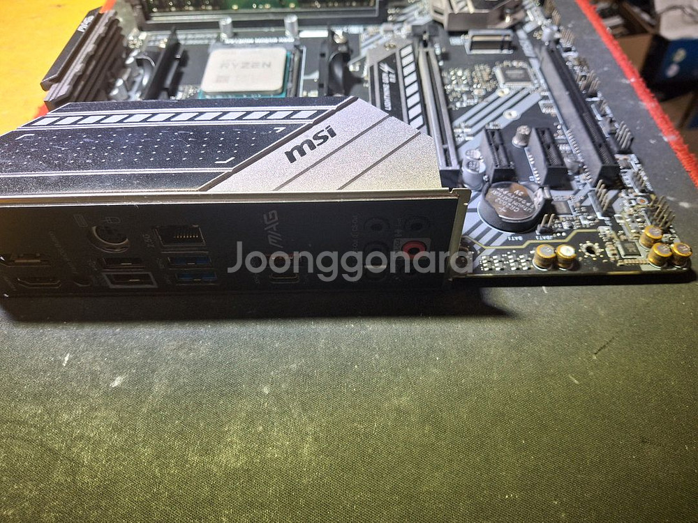 라이젠7 3700x+b550+8g*2-18만원--7