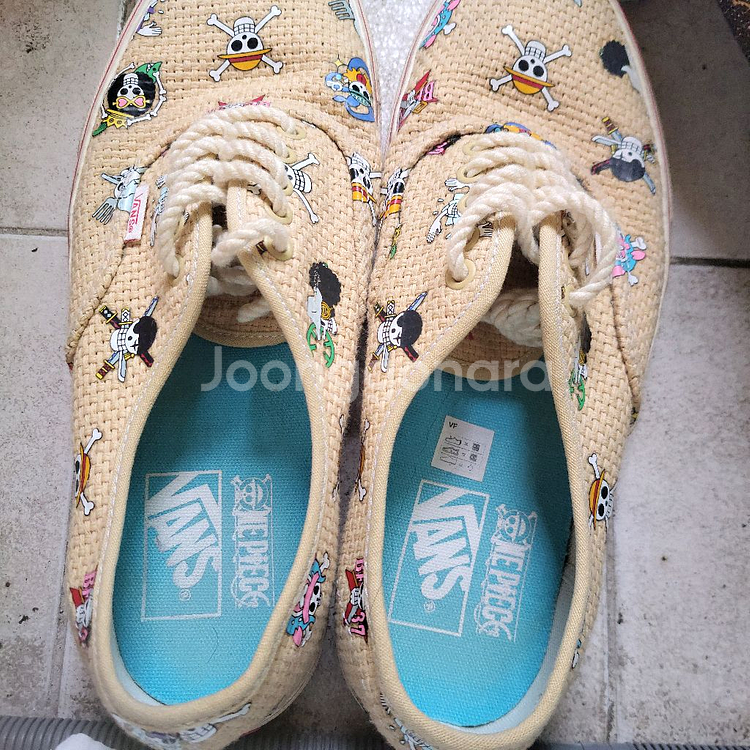 반스 원피스 콜라보--0