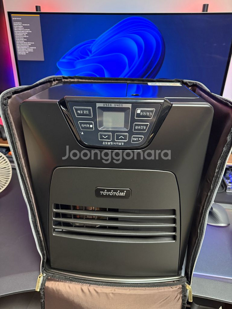 도요토미 LC-DX32 팬히터 블랙--0