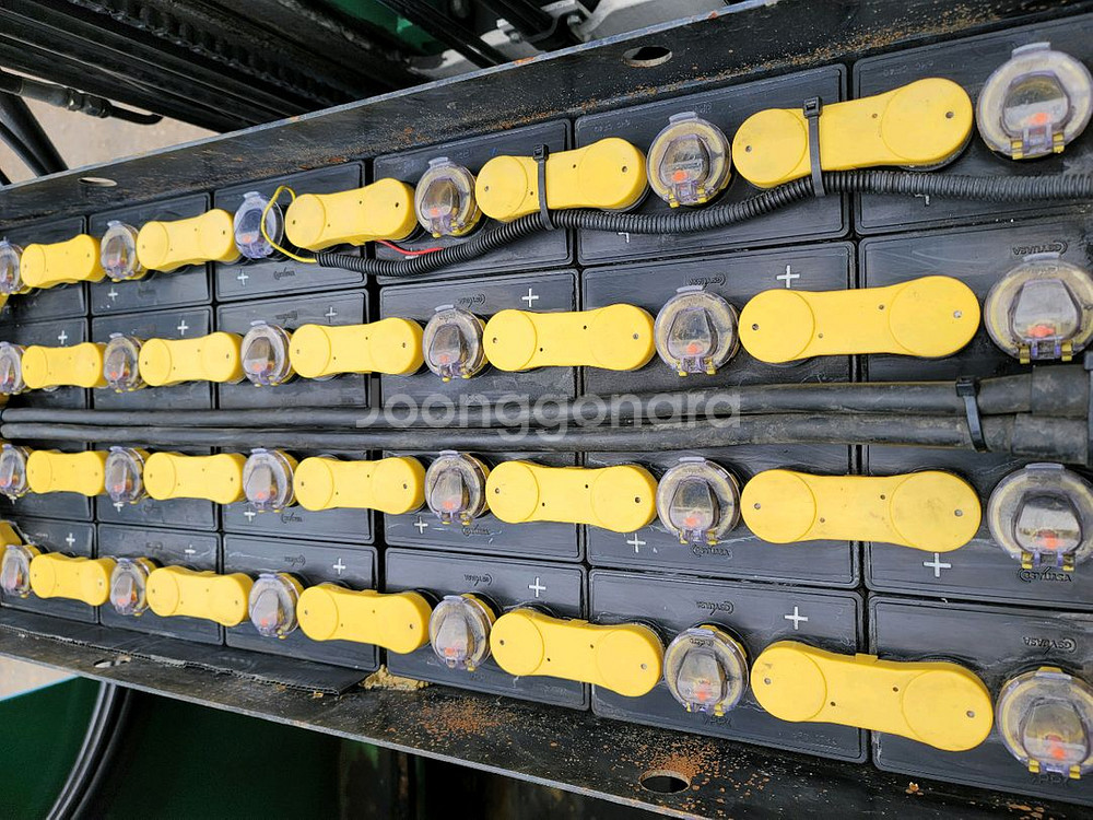 최상급 스미토모 1.5톤 6M3단 입식지게차 판매--6