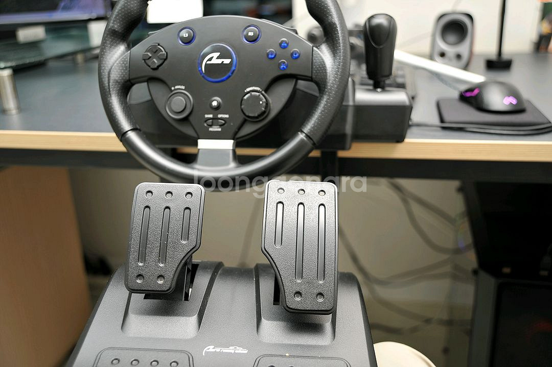 겜맥 아우라 레이싱휠 팝니다--3