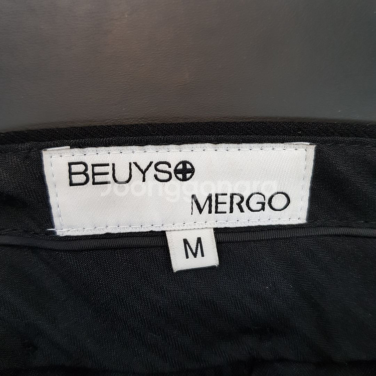BEUYS MERGO 슬릭 스탠다드핏 셋업 블랙 M--6