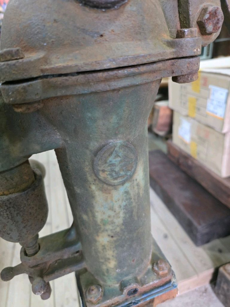 국산 희귀 작두펌프 2개일괄 이미지