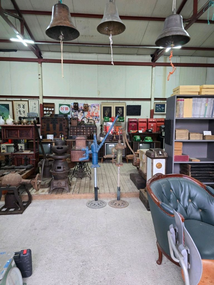 국산 희귀 작두펌프 2개일괄 이미지