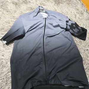 아소스 이큅RS 타르가 져지 1회 착용품 XL