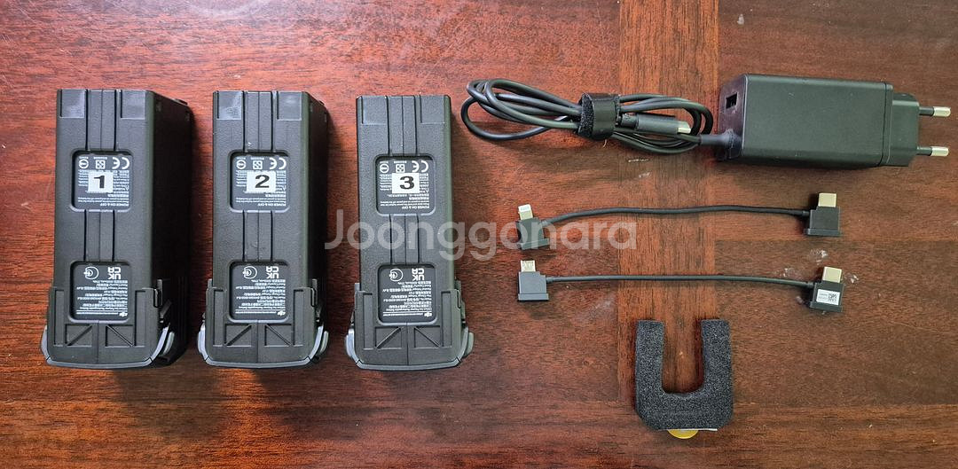 DJI 매빅3 플라이모어 콤보 세트 판매합니다.--2