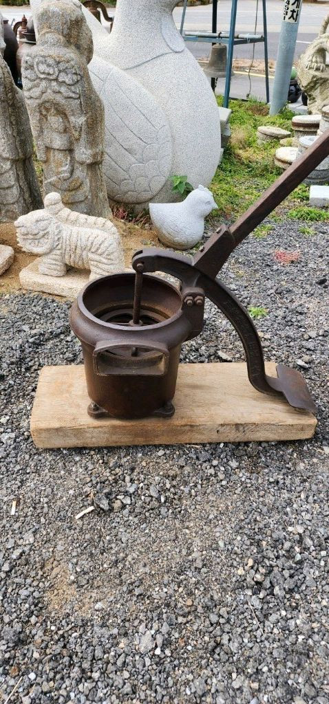 초대형 작두펌프 이미지