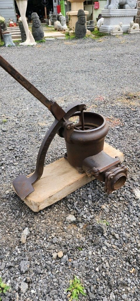 초대형 작두펌프 이미지