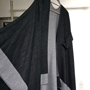 미착용 프리) 블랙/회색 숄 스타일 판초