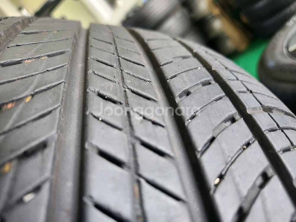 싼타페 MX 18인치 휠타이어 한대분 판매--5