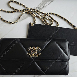 샤넬 19번대 플랩 램스킨 장지갑