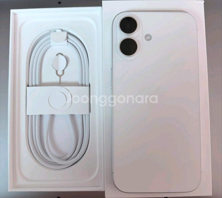 아이폰16 화이트 128GB 자급제 풀박스 S급.--0