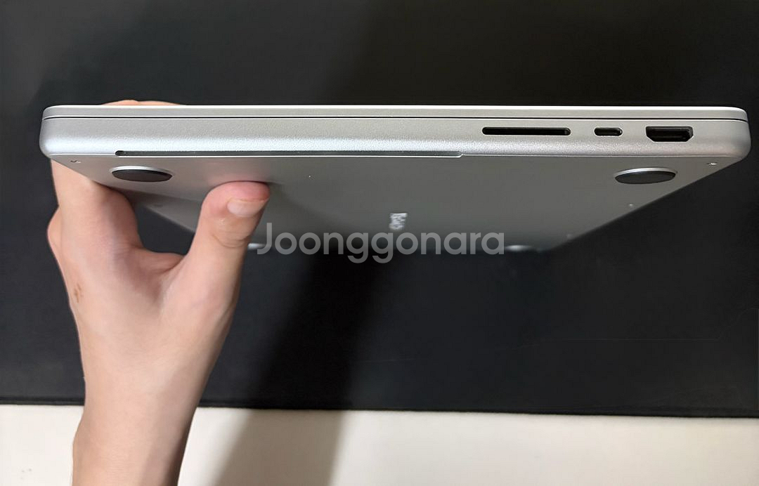 맥북프로 14 M1 max (32코어/64GB/512)--4